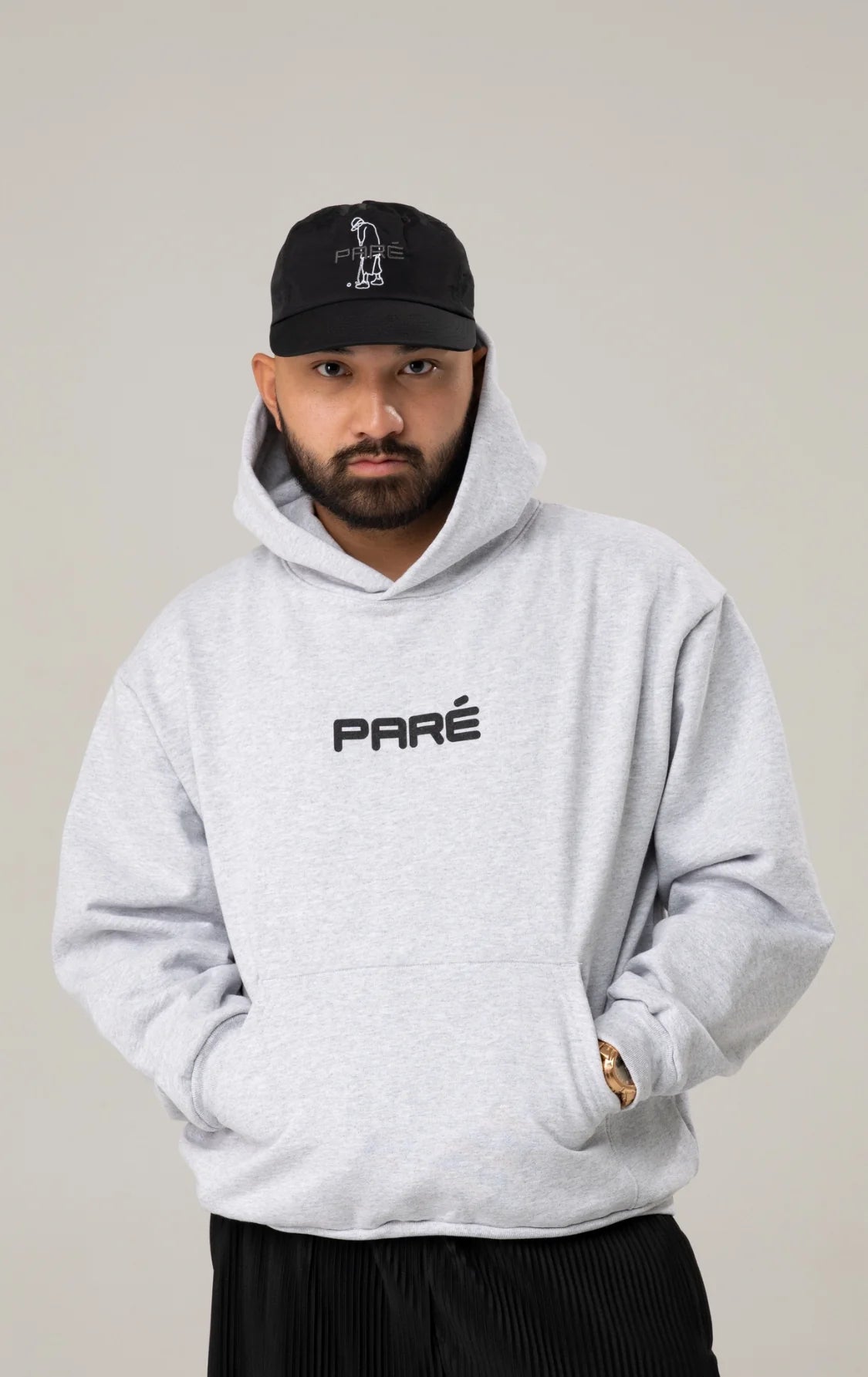 Paré Black Snapback Hat